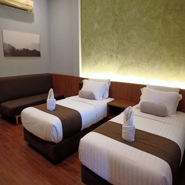 Фото Tarnsiri Boutique Resort