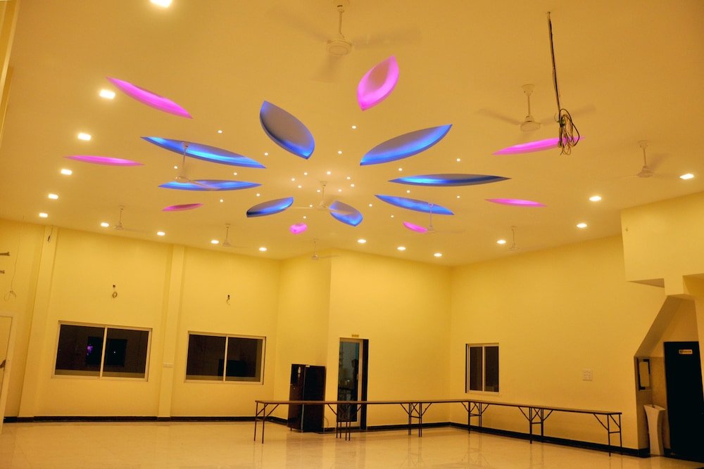 Фото Hotel Grand Bhagwat