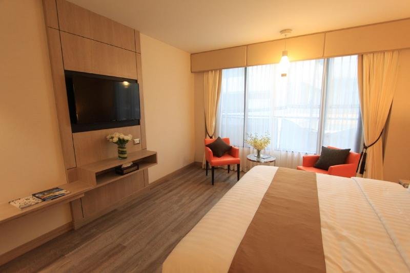 Фото Bangkok Midtown Hotel