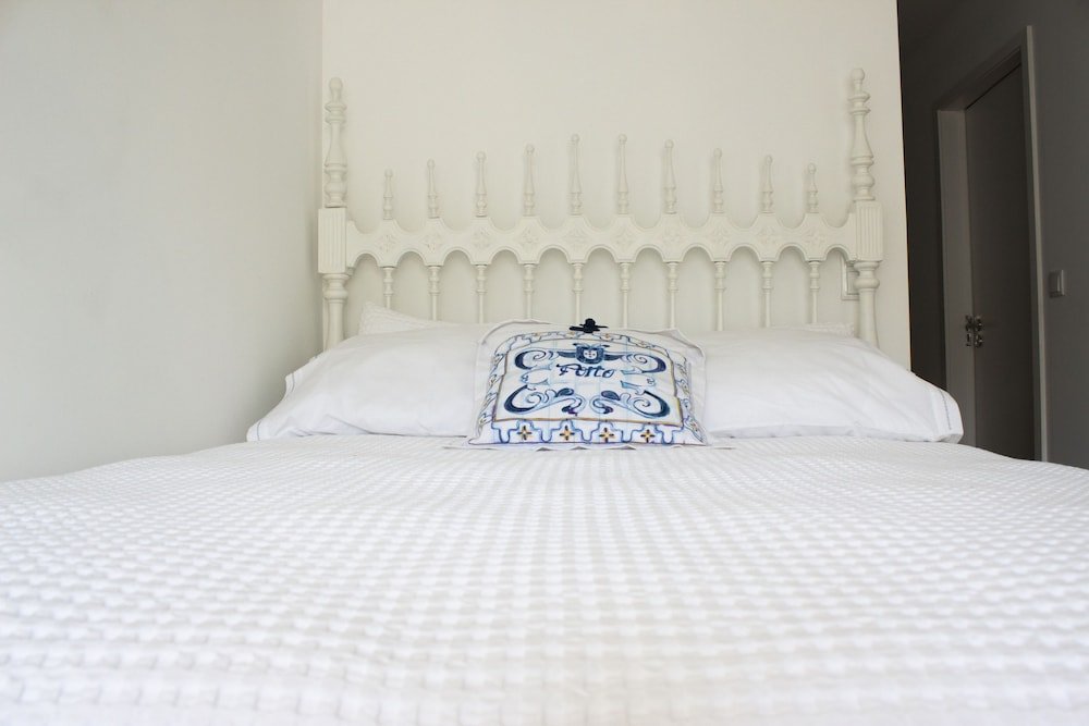 Фото Red House by the River