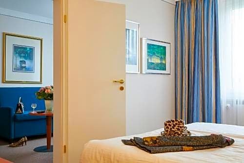 Фото Hotel Concorde München