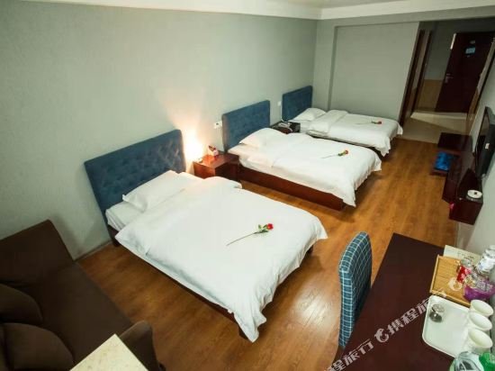 Фото Yong'anjun Business Hotel