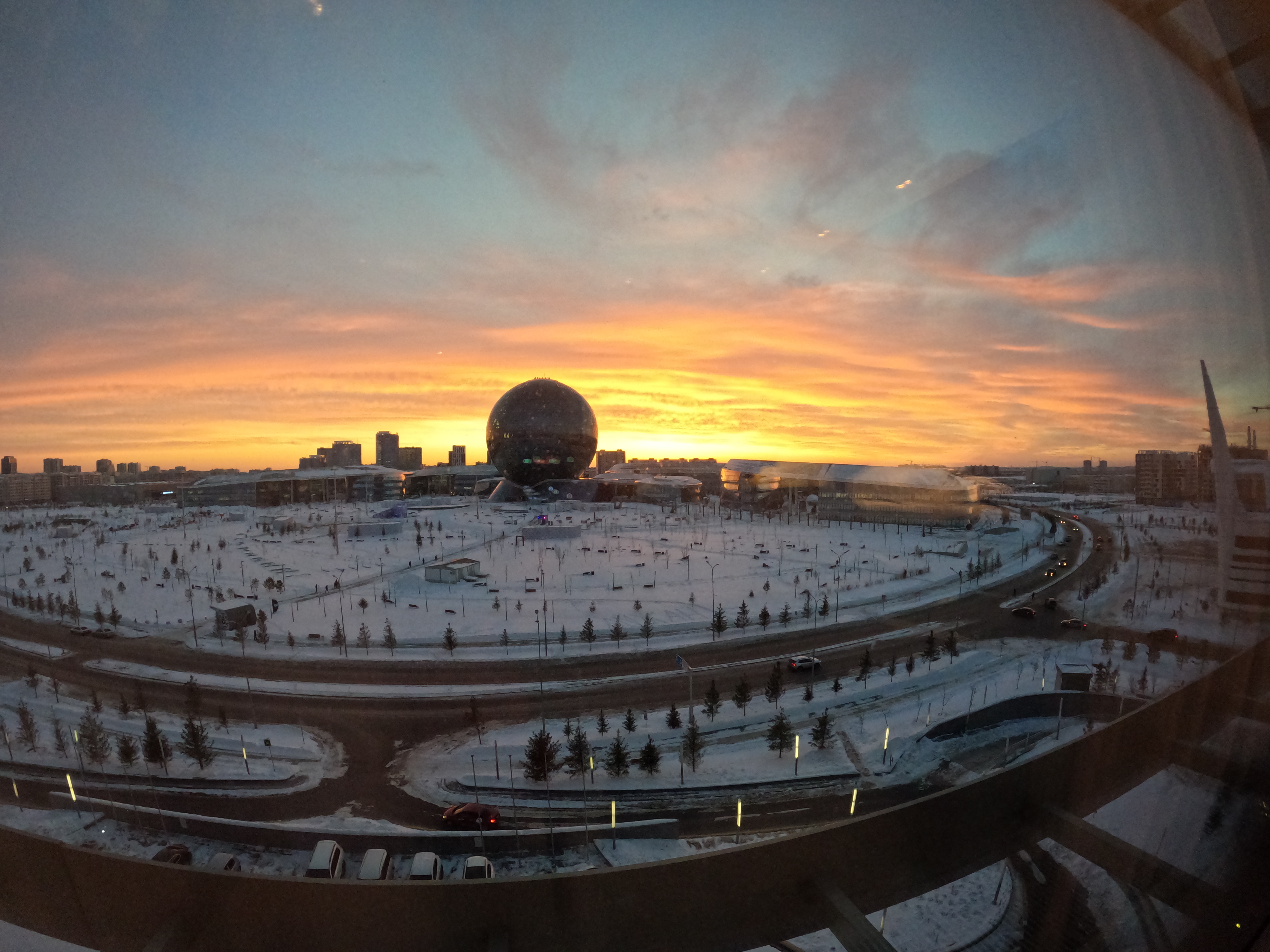 Фото Hilton Astana