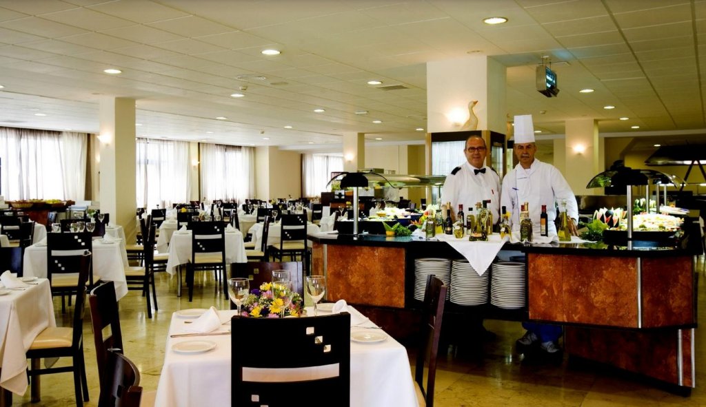 Фото Globales Los Patos Park