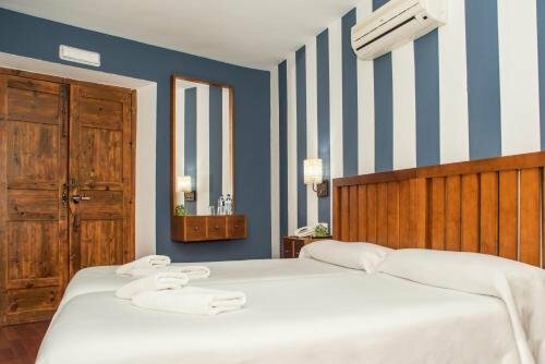 Гостиница Hotel Hospedería Almunia в Провинции Мурсия