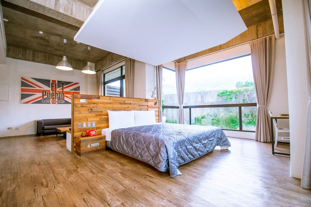 Фото El Puerto Hotel