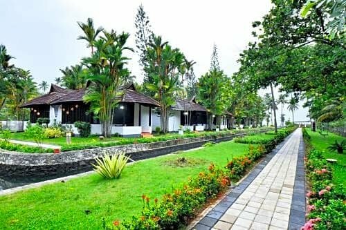 Paradise Resorts