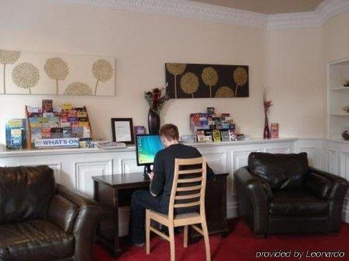 Фото Sandyford Hotel