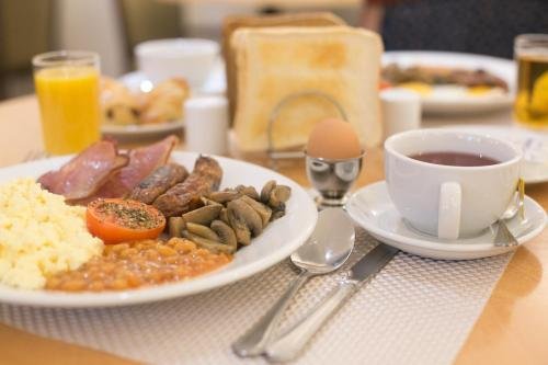 Фото Dreamtel London Kensington