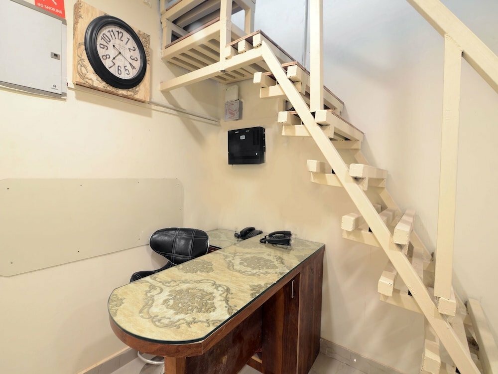 Hotel Oyo Flagship 13641 Elgin Terrace, Calcutta, photo