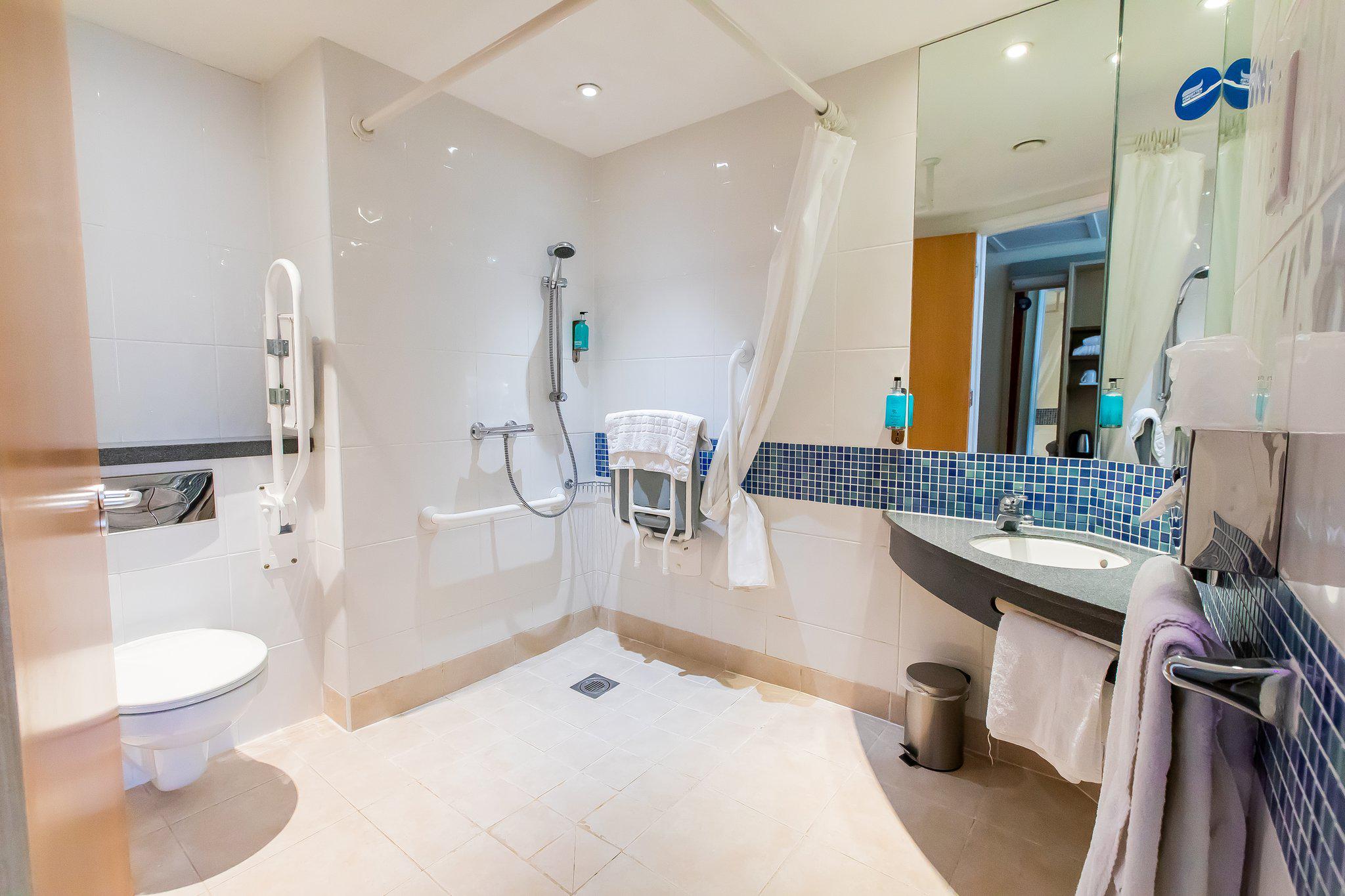 Фото Holiday Inn Express Norwich, an Ihg Hotel