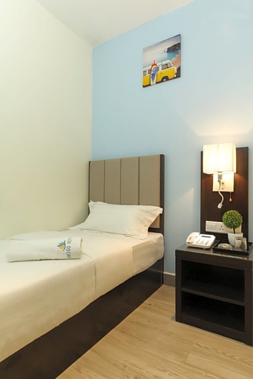 Фото Amigo Hotel