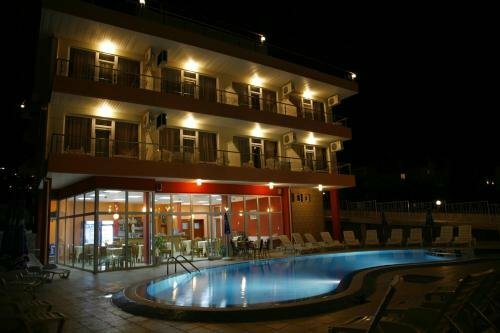 Гостиница Hotel Iris Beach в Свети-Власе