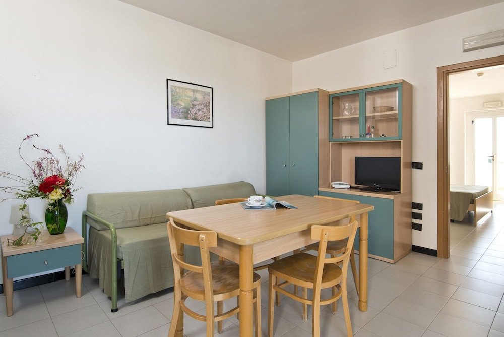 Фото Cala Corvino Hotel Resort