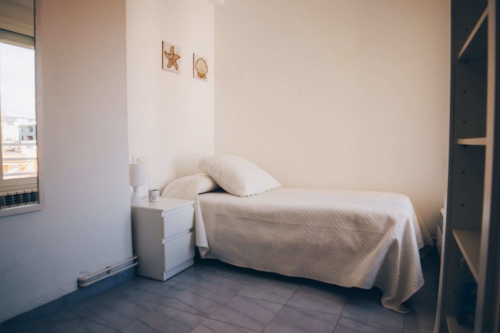 Фото Acogedor Apartamento al lado de la playa, recién reformado