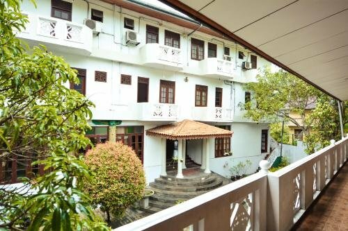 Hotel The Serendipity Beach Hotel, Southern Province, photo