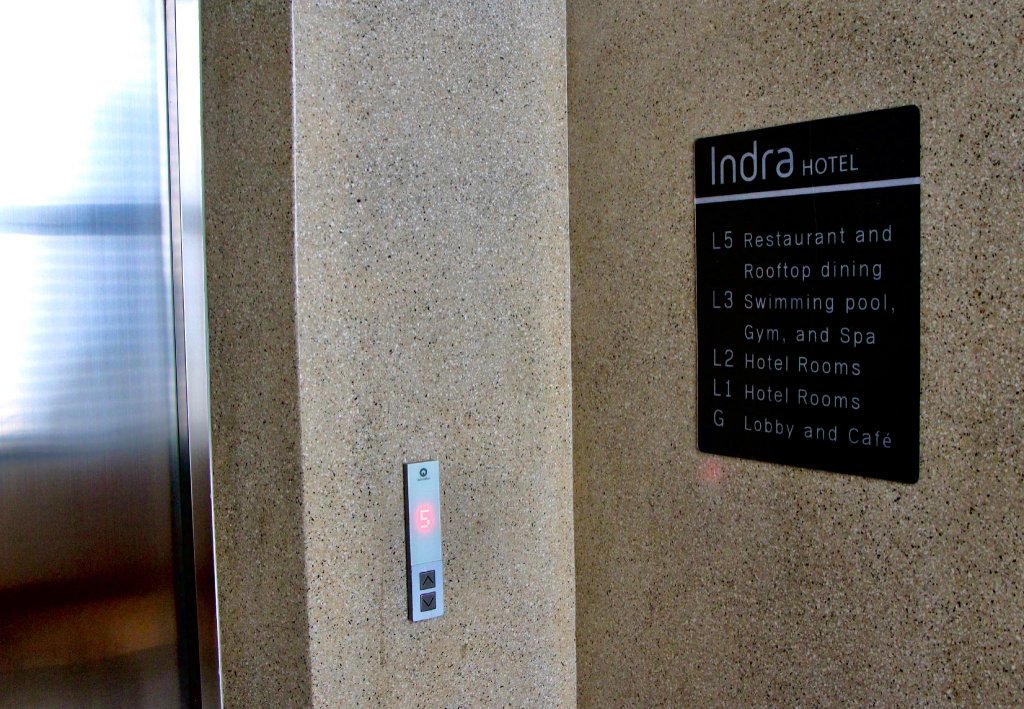 Фото Indra Hotel