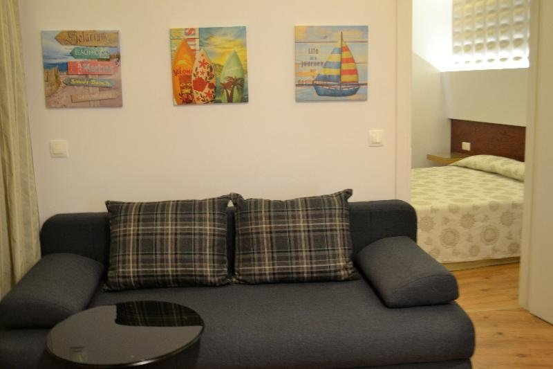 Фото Elina Hotel Apartments