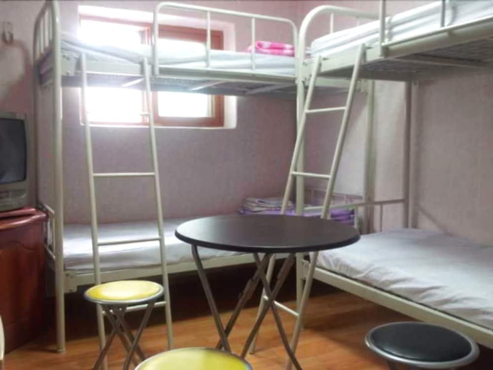 Фото Dongdaemun Neighbors