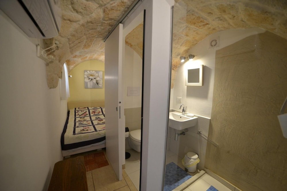 Фото Apartment With 2 Bedrooms in Ostuni, With Wonderful sea View, Furnished Terrace and Wifi Near the Beach