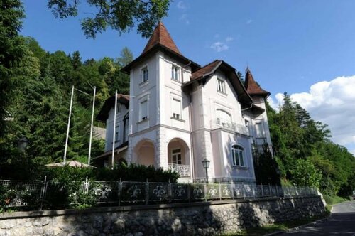 Гостиница Vila Istra в Бледе