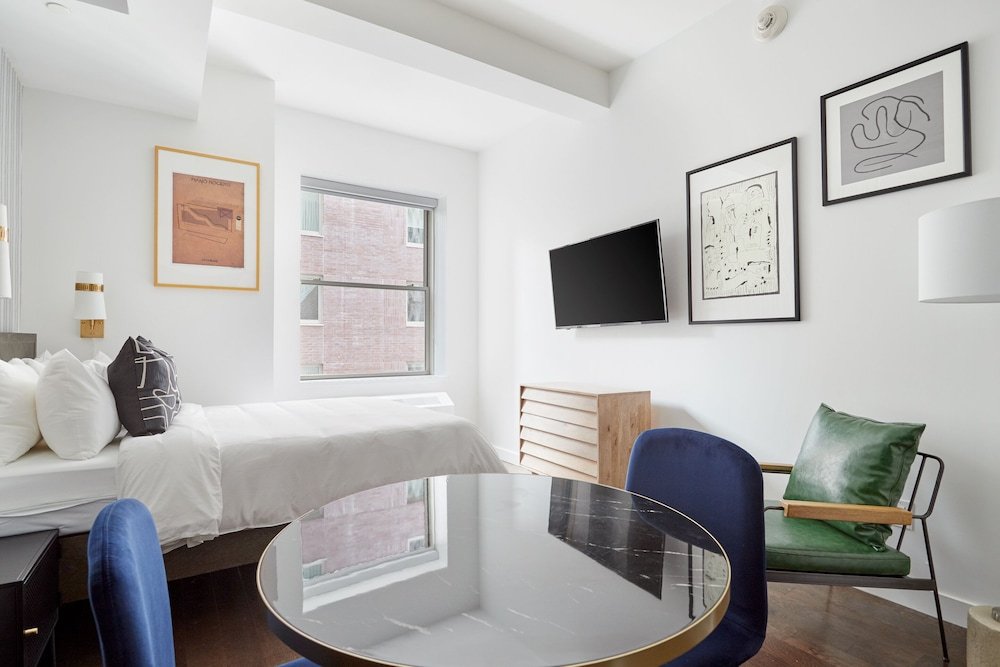 Фото Sonder at One Platt