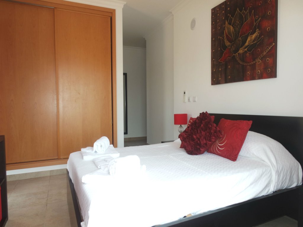 Фото C02 - Luxury 3 bed with Pool by DreamAlgarve