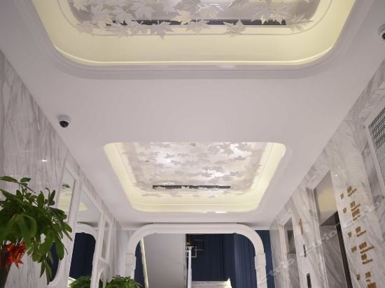 Фото Shanghai Jinchen Hotel