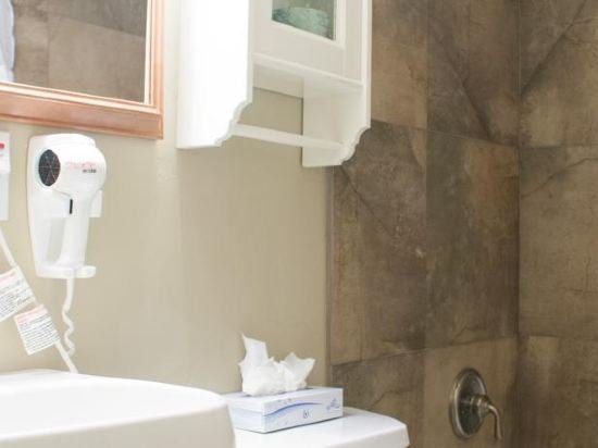 Фото Sweetwater Lift Lodge