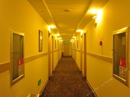 Фото Jinjiang Inn Jingshi Road Quancheng Park