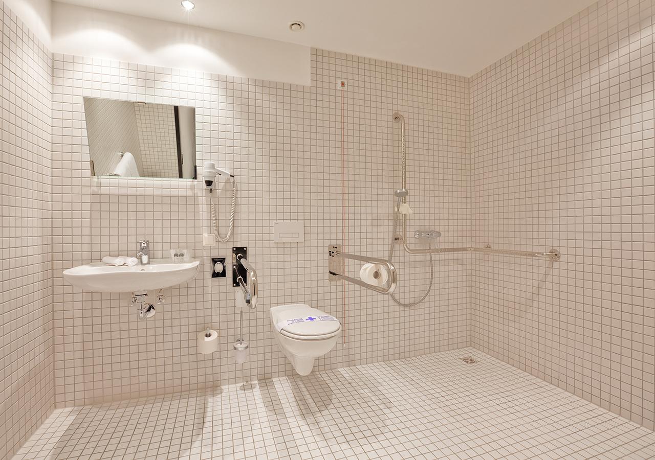 Фото B&b Hotel München-Moosach