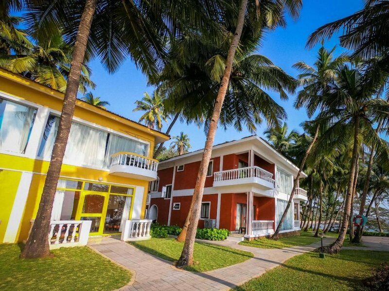 Гостиница Bambolim Beach Resort