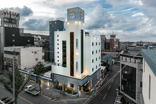 Гостиница Pohang Mundeok Hotel Xym в Кенсан-Пукто