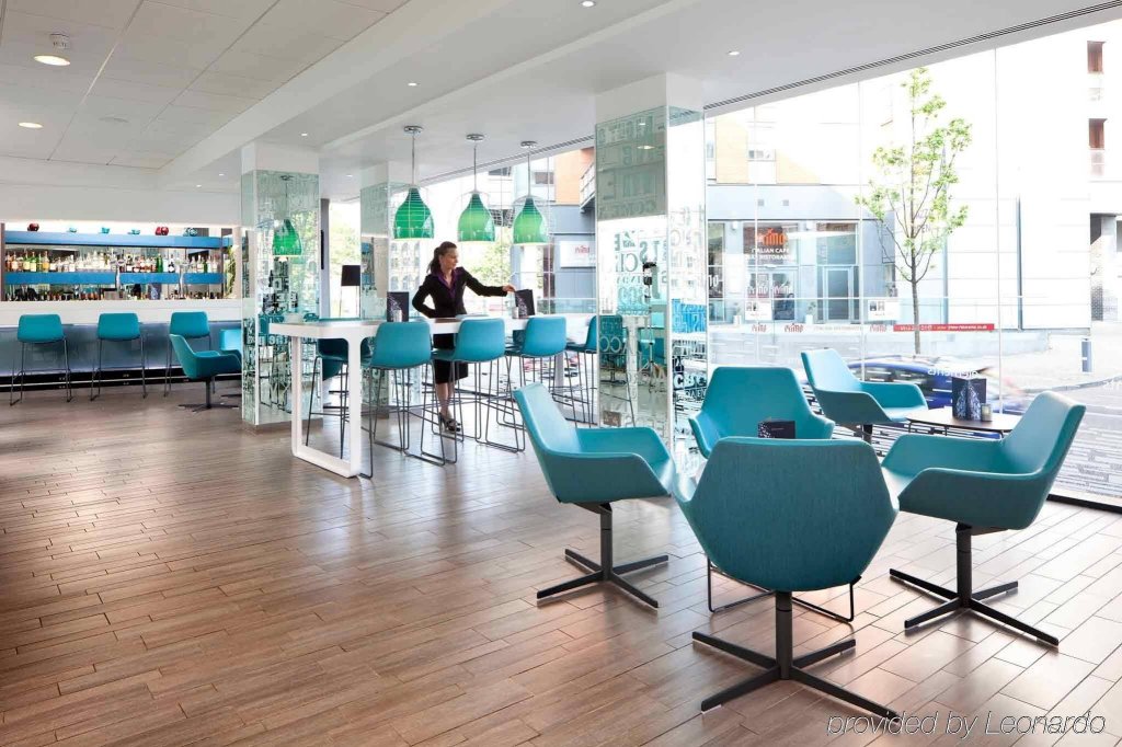 Фото Novotel Leeds Centre