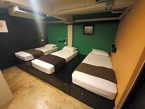 Фото Silom Art Hostel