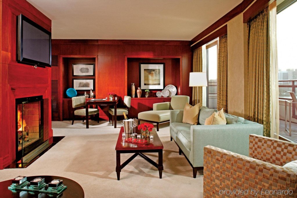 Фото The Ritz-Carlton Georgetown, Washington, D. C.