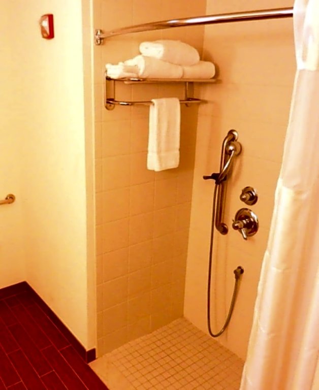 Фото Hilton Garden Inn Pascagoula