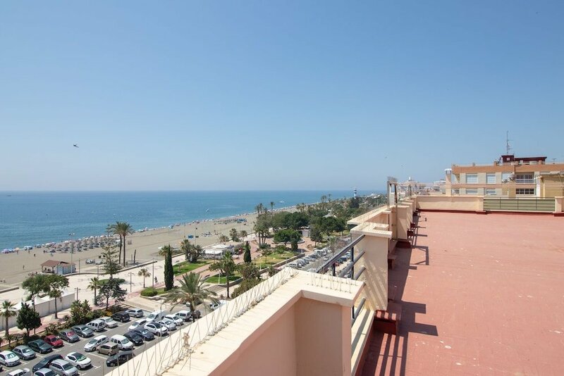 Жильё посуточно Nice Studio Torre Del Mar Beach в Торре дель Маре