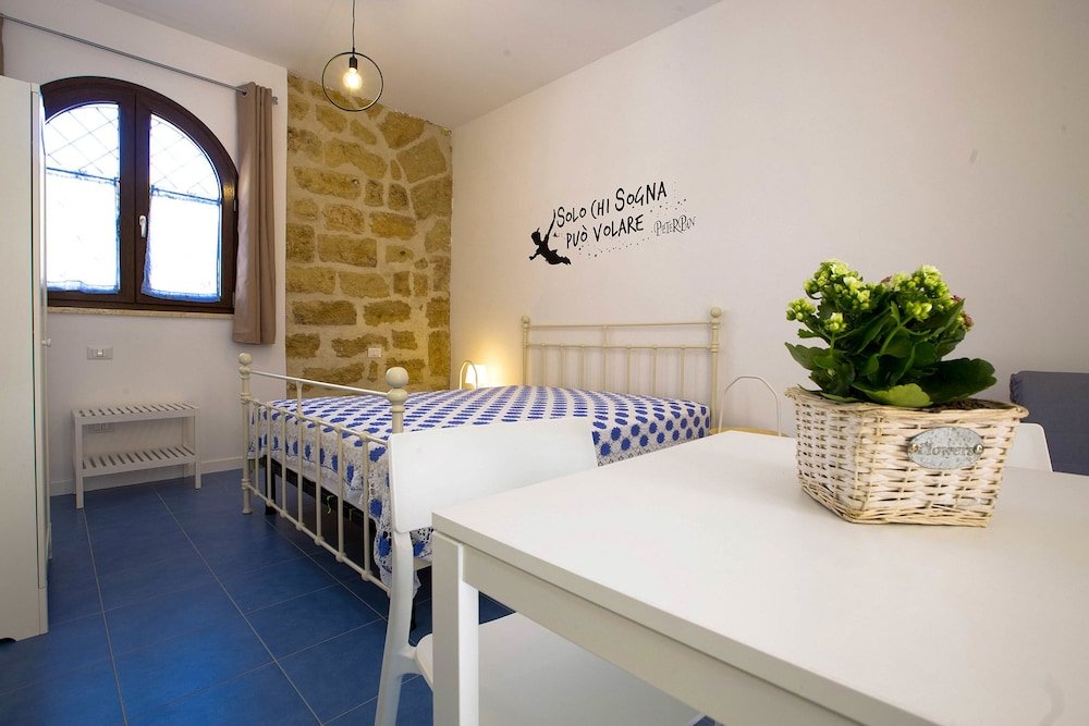 Фото Sciabika Home Edificio Eolie