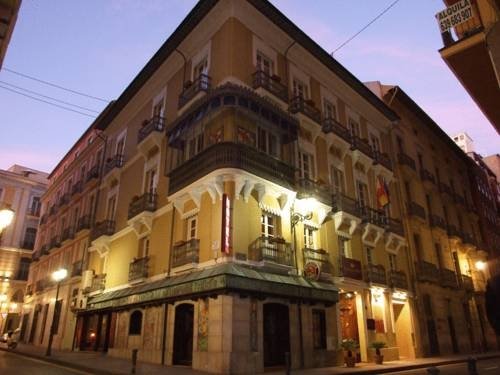 Фото отеля 1