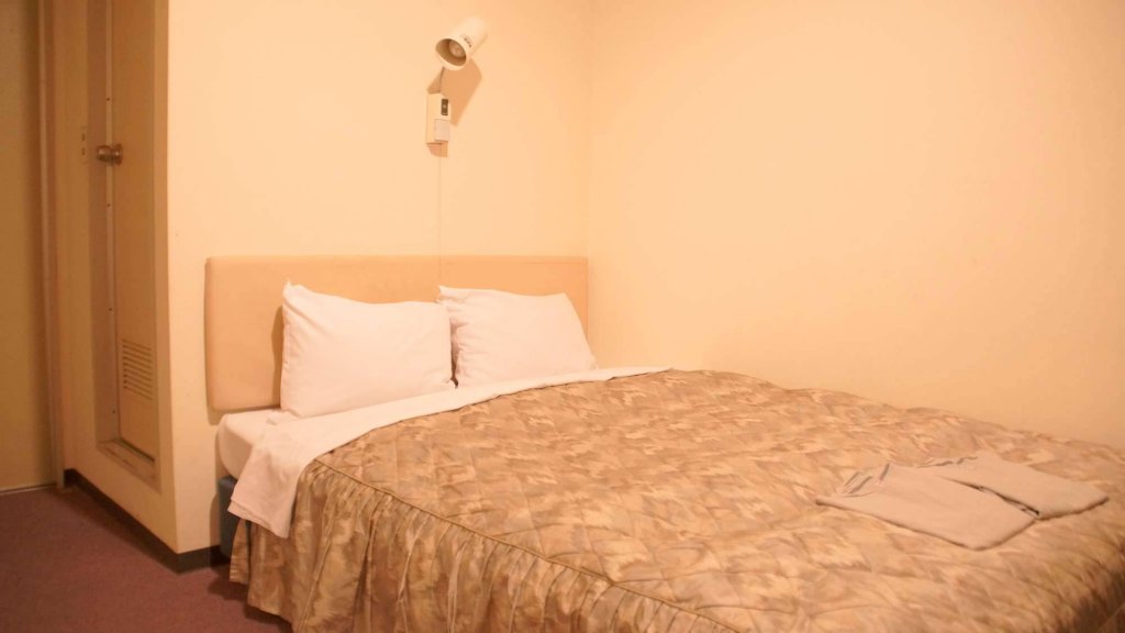 Фото Business Hotel Chateau Est Takamatsu