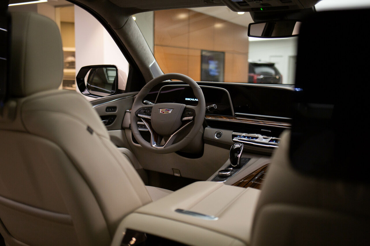 photo Планета Авто Cadillac