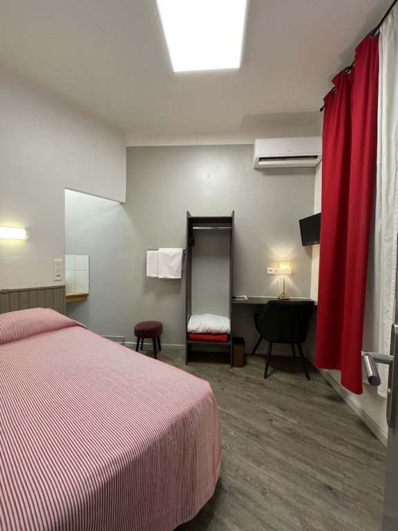 Фото Hotel Mistral Comedie Saint Roch