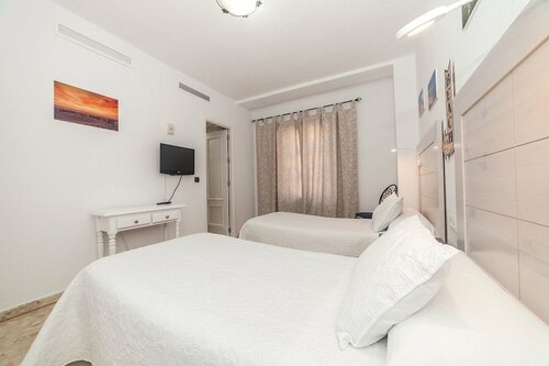 Гостиница Hostal Alborada в Тарифе