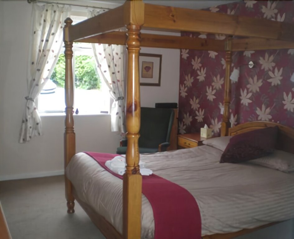 Фото The Bridge Inn