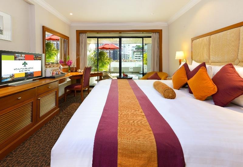Фото Boulevard Hotel Bangkok