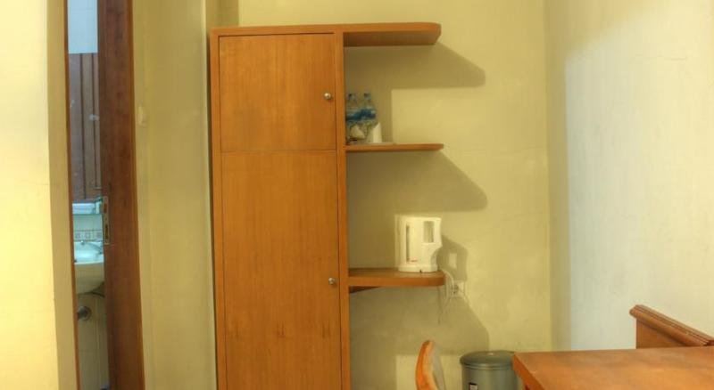 Фото Cihampelas Hotel 2