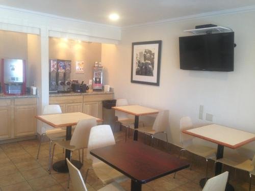 Фото Regency Inn Sfo Airport