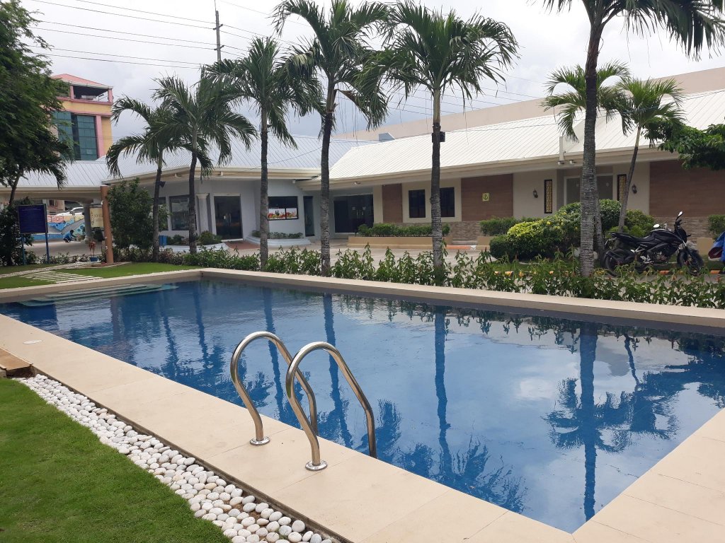 Фото S and M Hotel - Mandaue