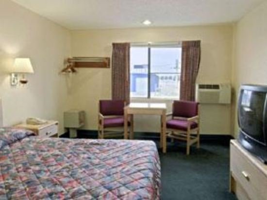 Фото Super 8 by Wyndham Amarillo